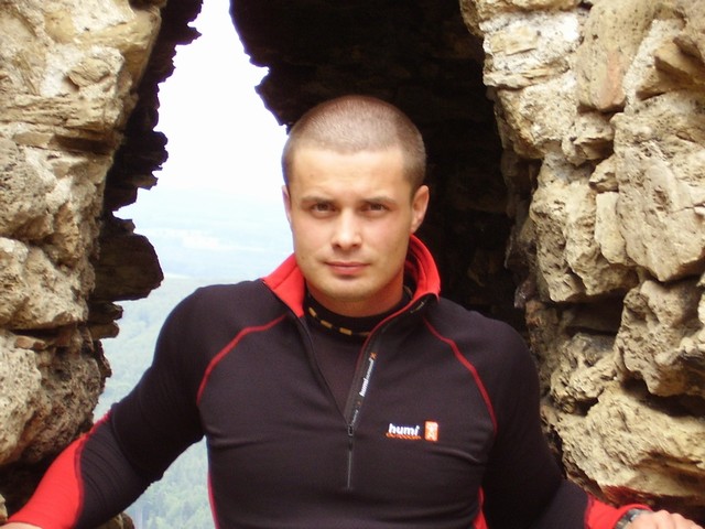 Kliknut�m zav�ete